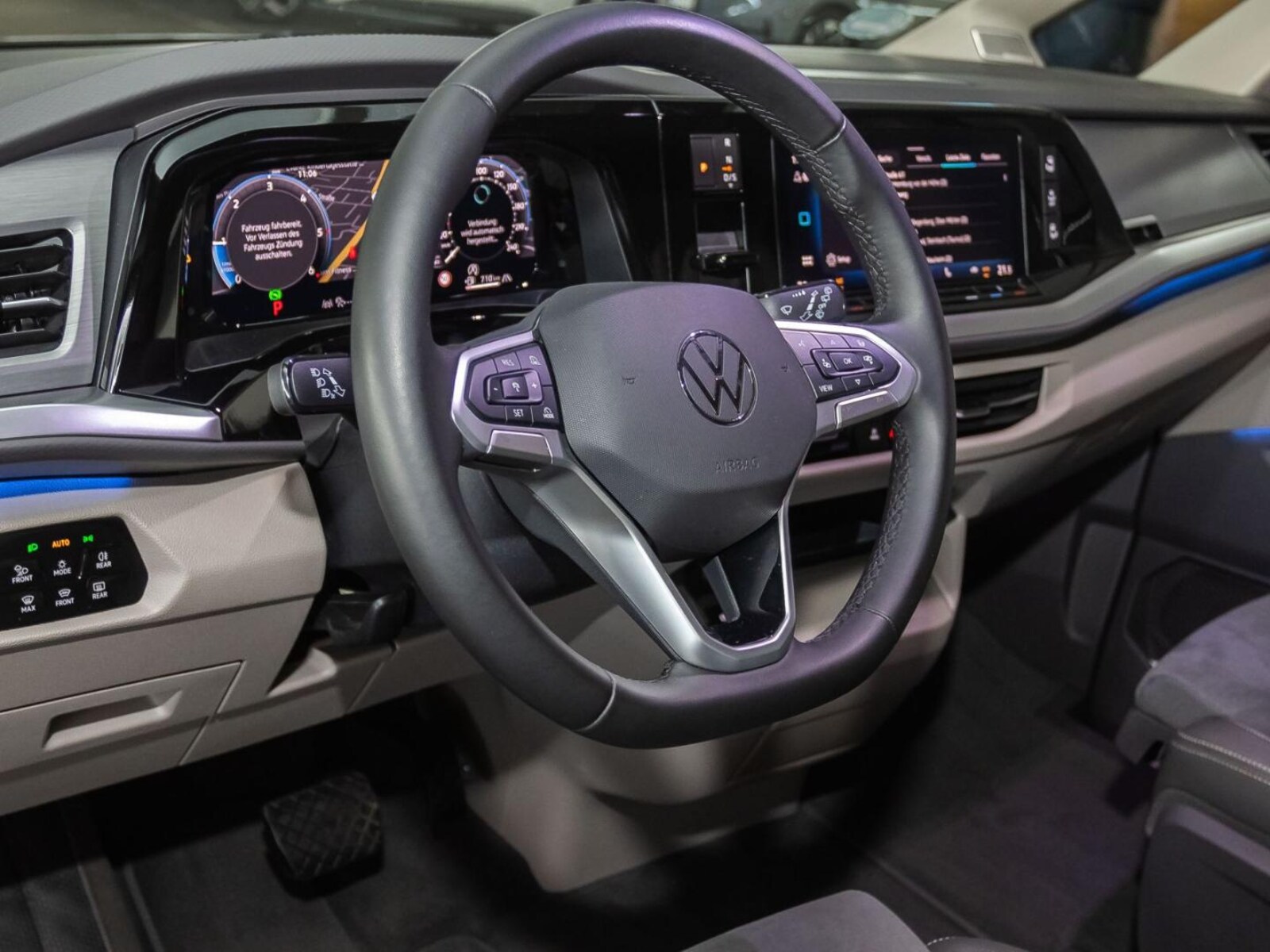 Volkswagen Multivan Langversion – Bild 12