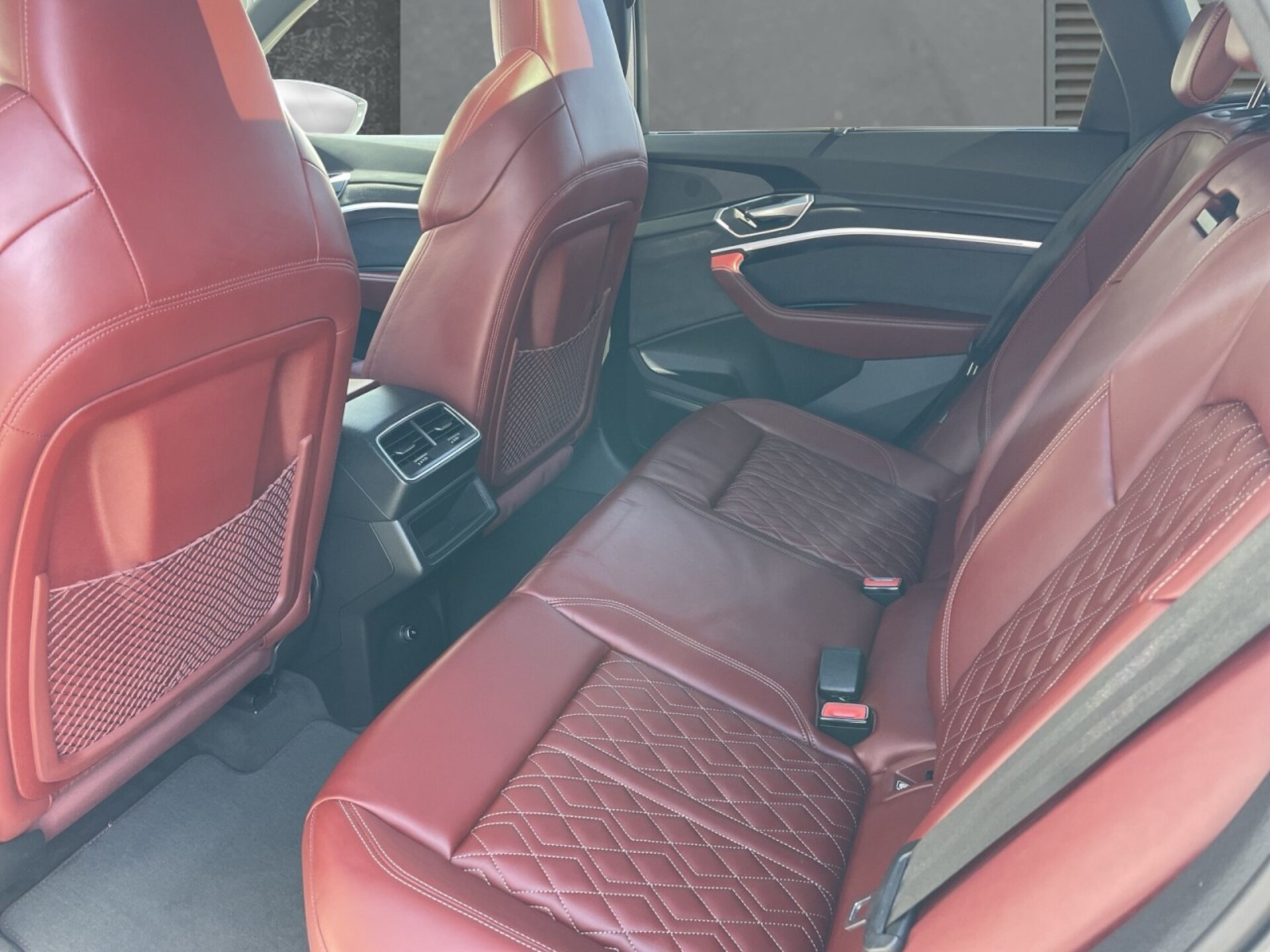 Audi e-tron S