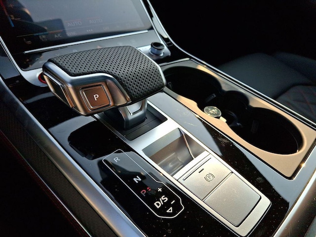 2026 Audi SQ8 Prestige - Photo 8