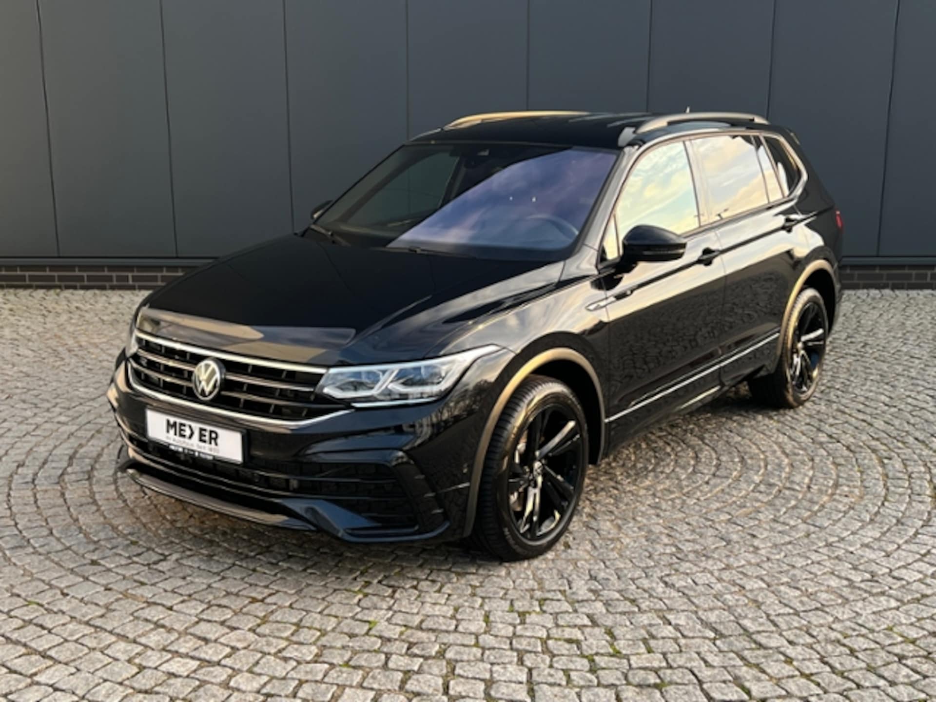 Volkswagen Tiguan Allspace R-Line
