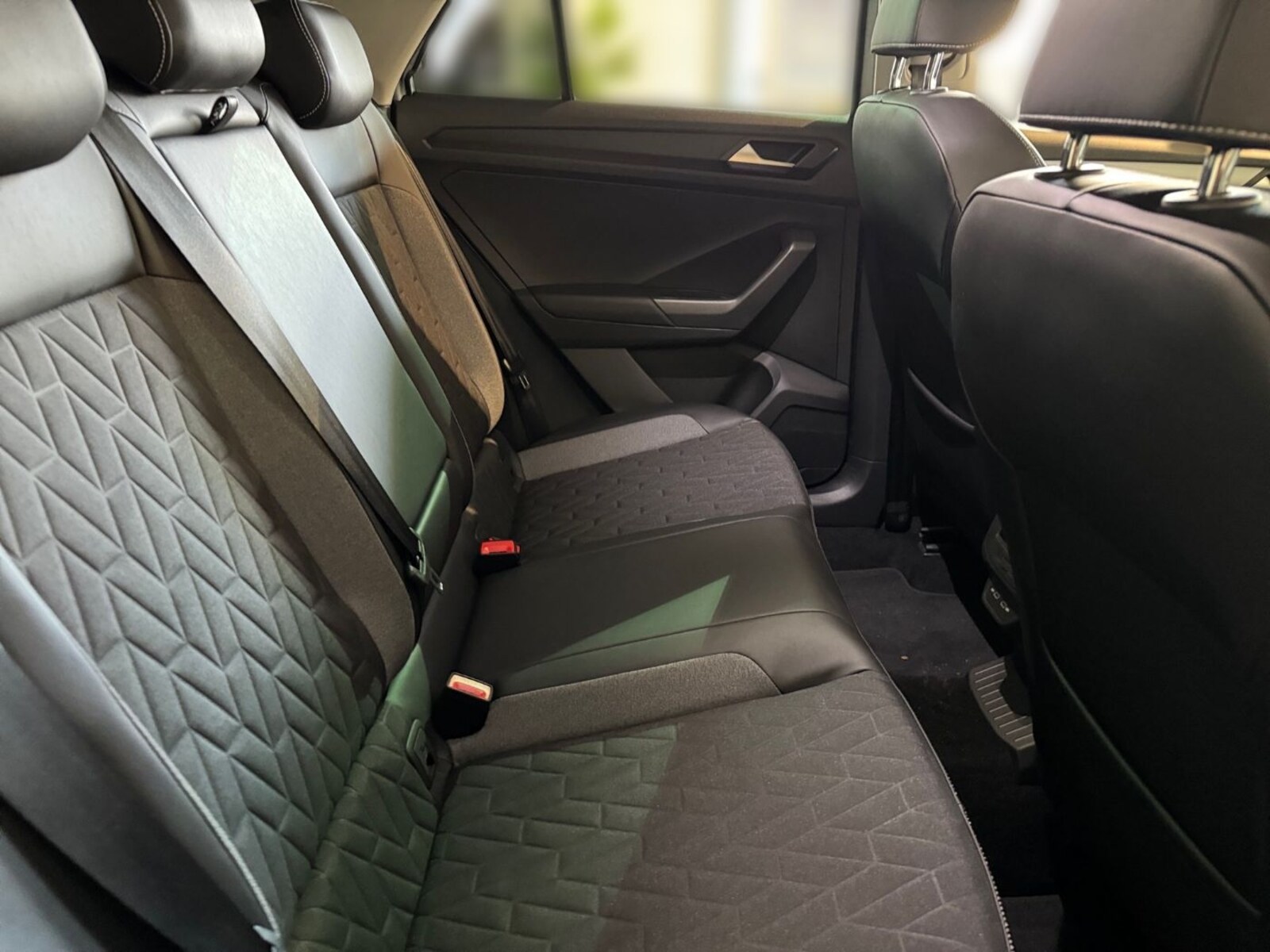 Volkswagen T-Roc – Bild 14