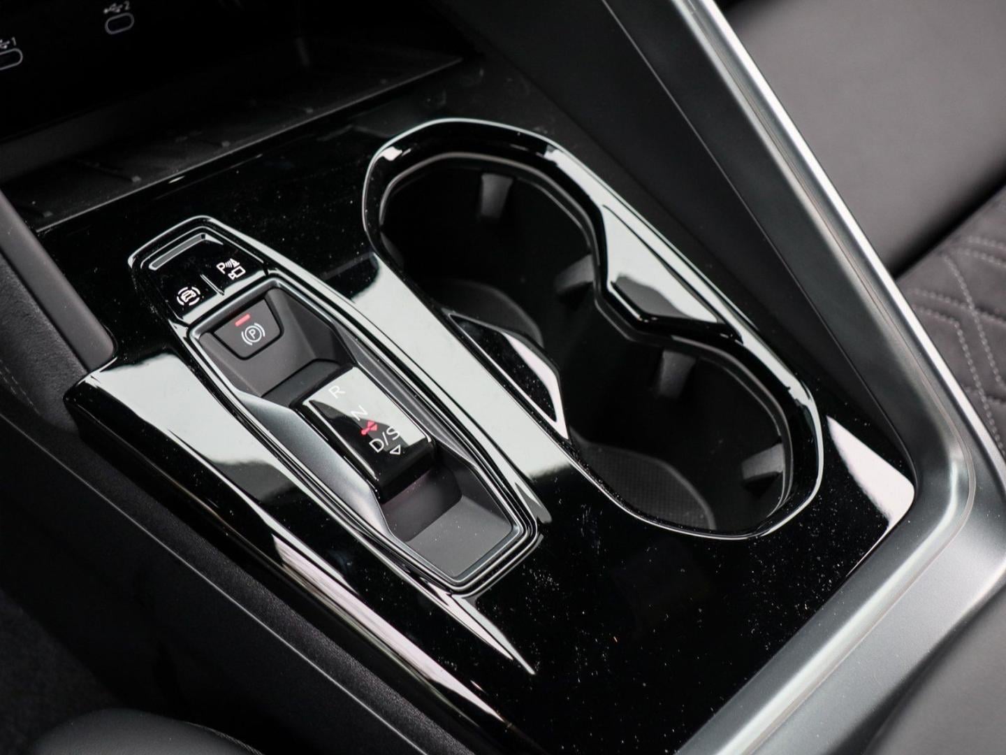 Bild über Audi Q5 SUV TFSI quattro 150 kW S tronic - für weitere Informationen kontaktieren Sie den Audi Partner