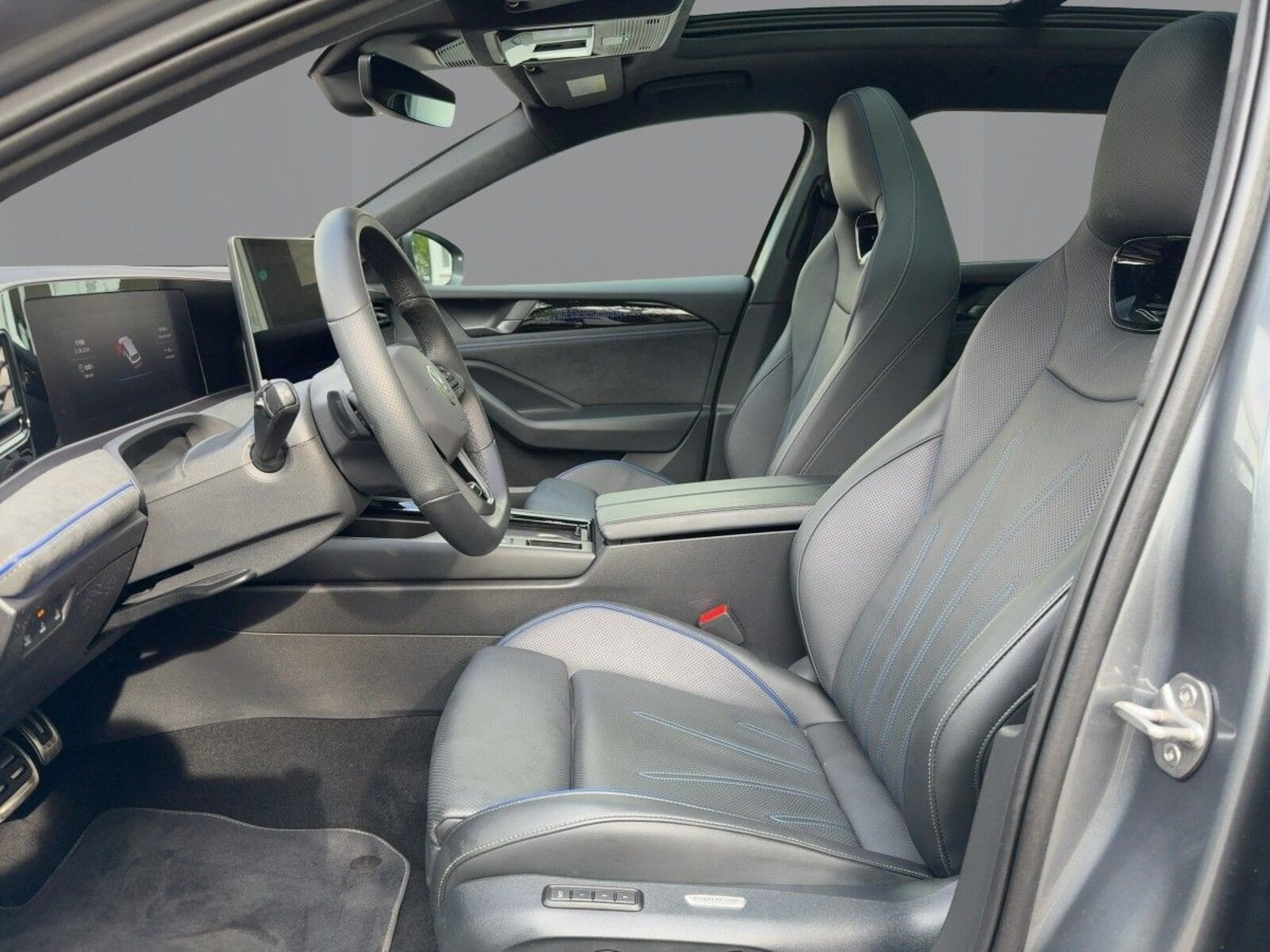 Volkswagen Passat – Bild 8