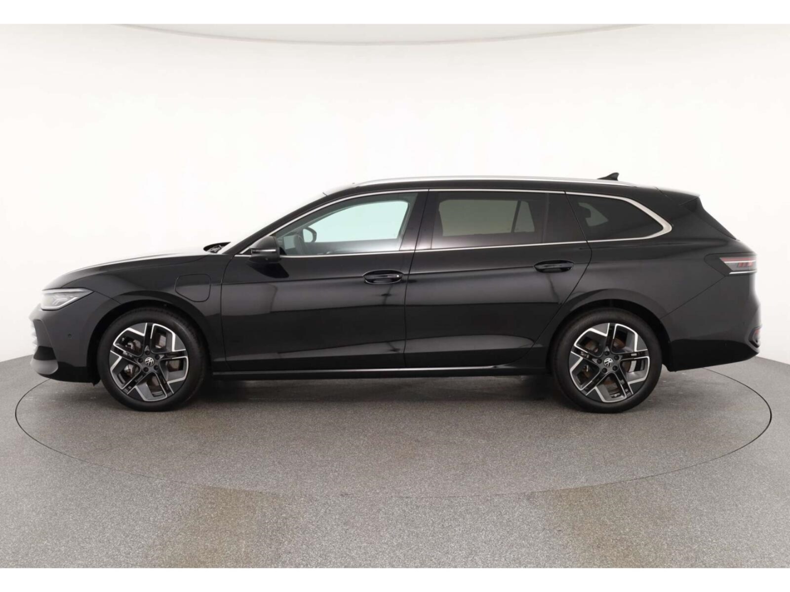 Volkswagen Passat – Bild 4