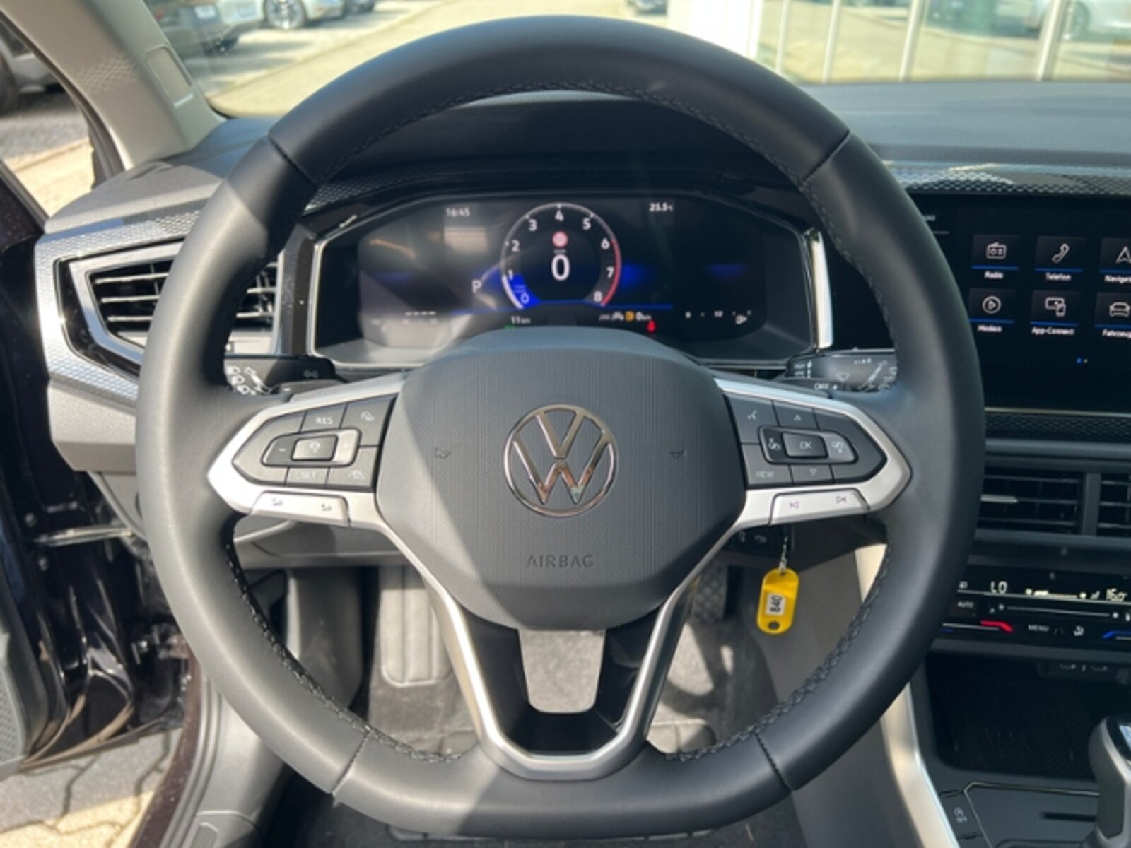 Volkswagen Polo – Bild 11