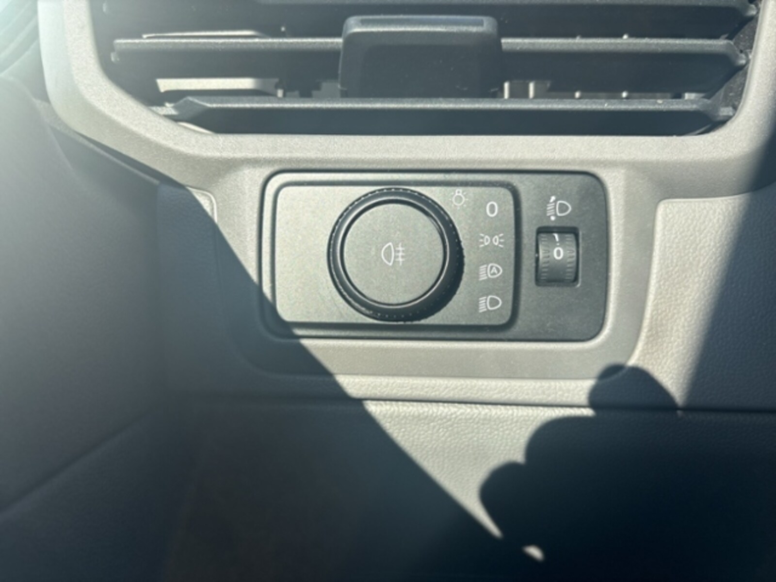 Volkswagen Transporter Kasten langer Radstand – Bild 12