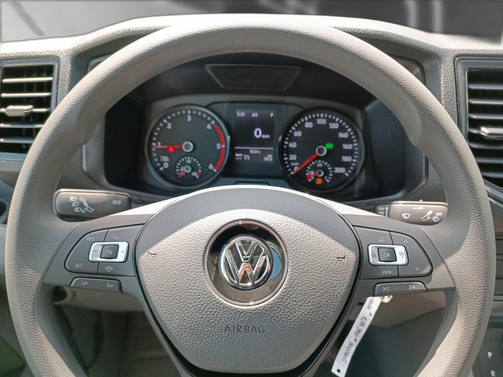 Volkswagen Crafter Kasten langer Radstand – Bild 11