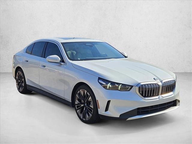 2024 BMW 530i