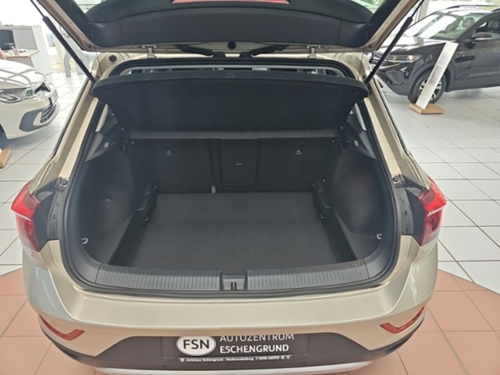 Volkswagen T-Roc – Bild 8