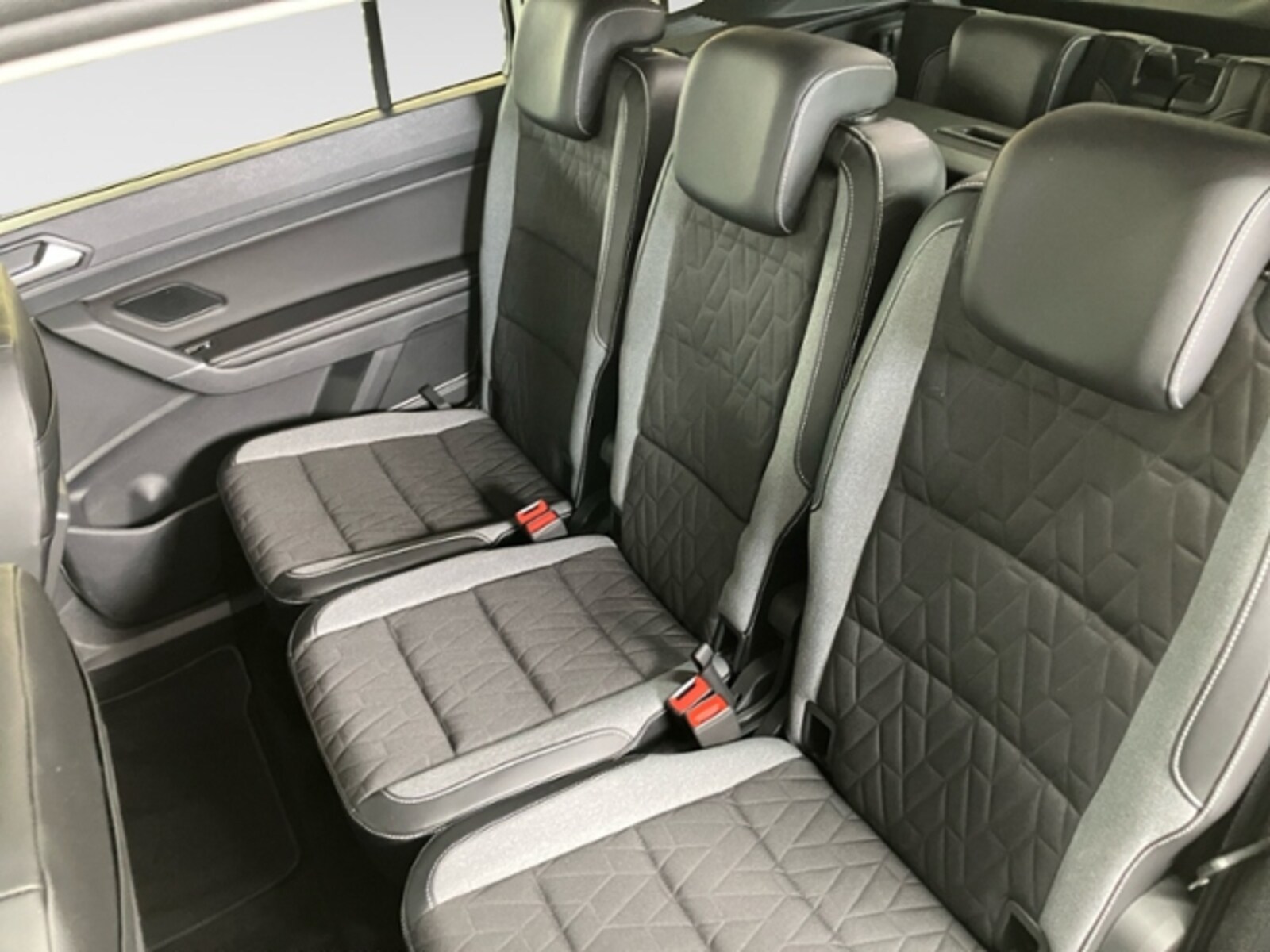 Volkswagen Touran – Bild 9