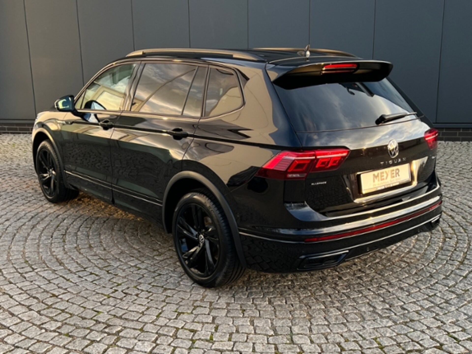 Volkswagen Tiguan Allspace R-Line
