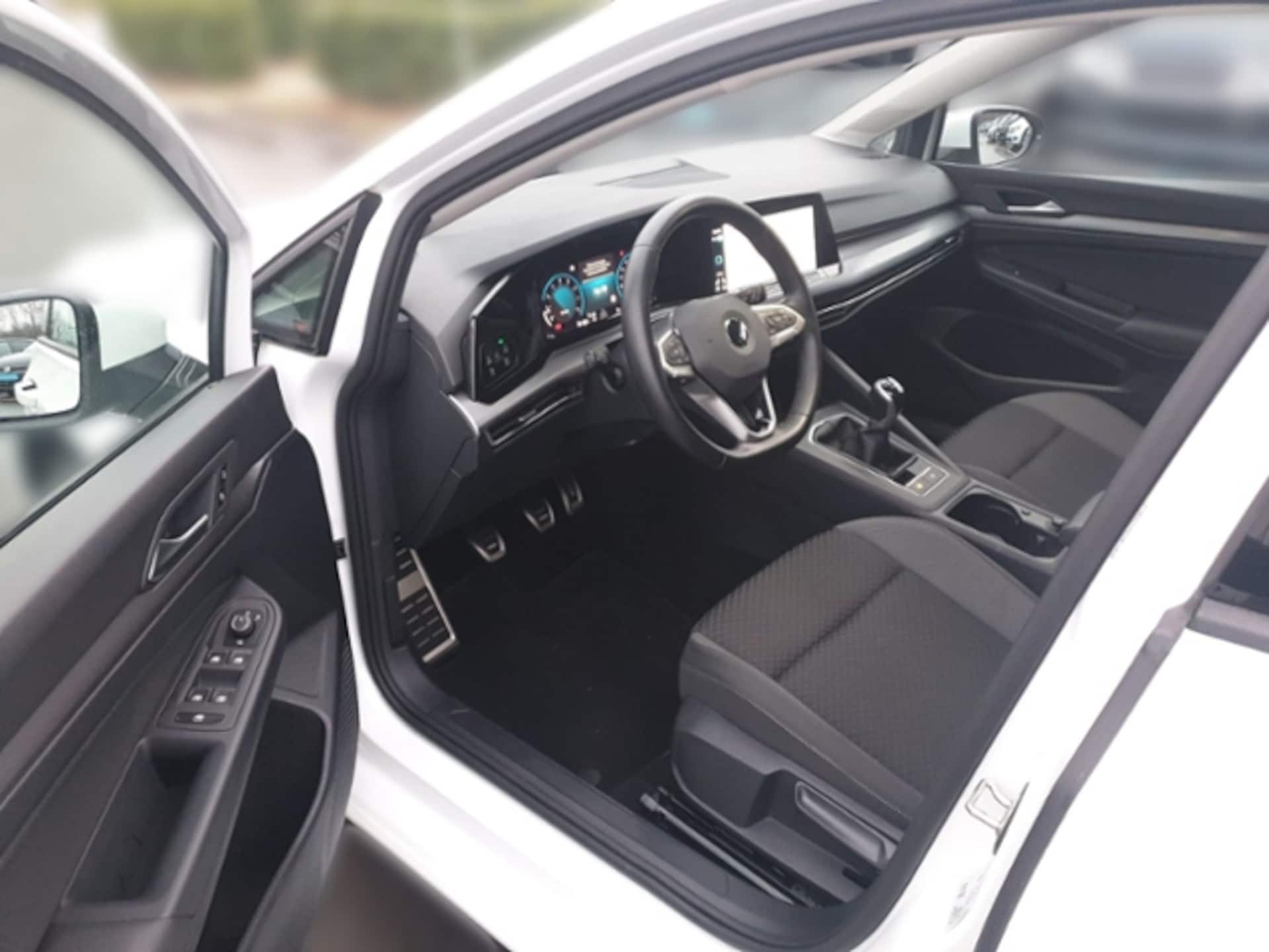 Volkswagen Golf Active