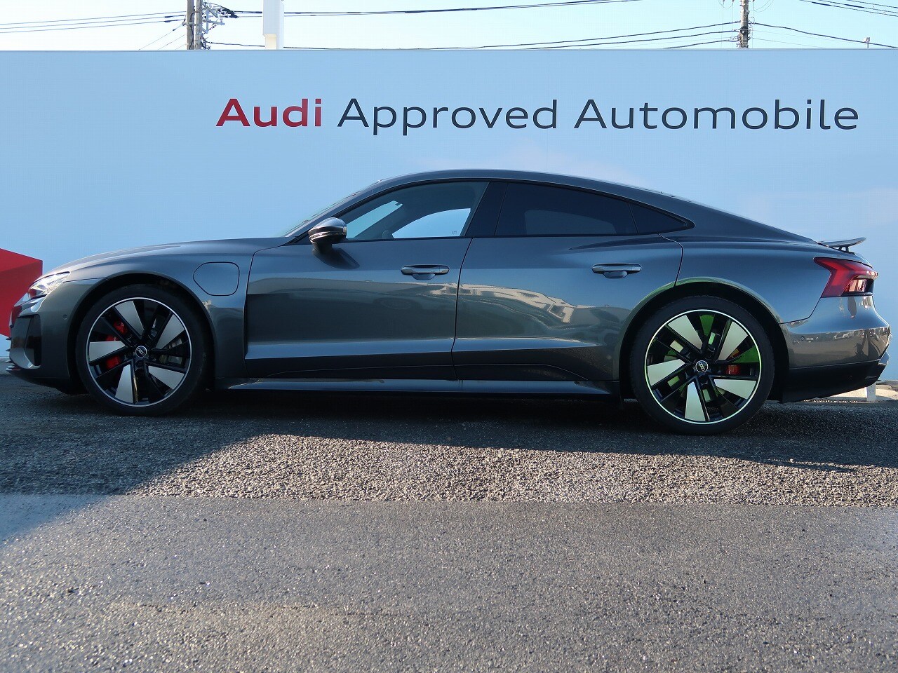 Image about Audi e-tron GT e-tron GT quattro 350,00 kW
