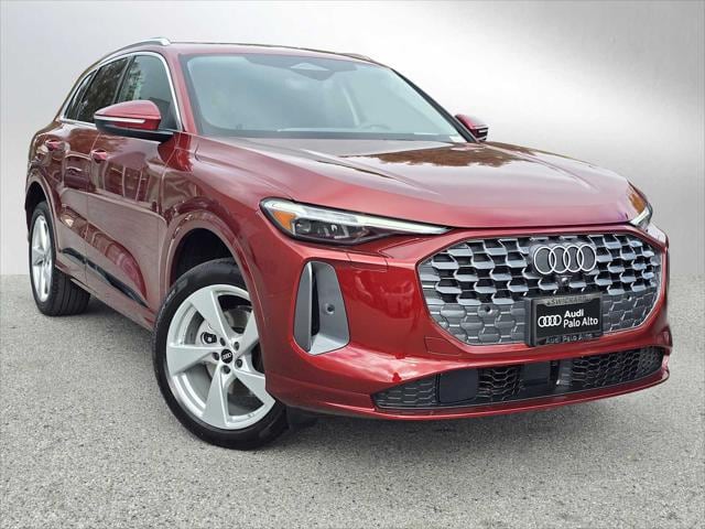 2025 Audi New Q5 Premium Plus's photo