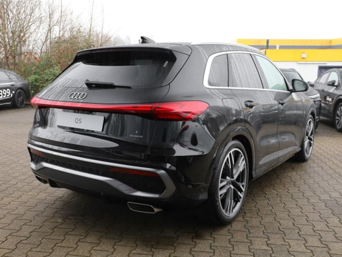 Bild über Audi Q5 SUV TFSI quattro 150 kW S tronic - für weitere Informationen kontaktieren Sie den Audi Partner