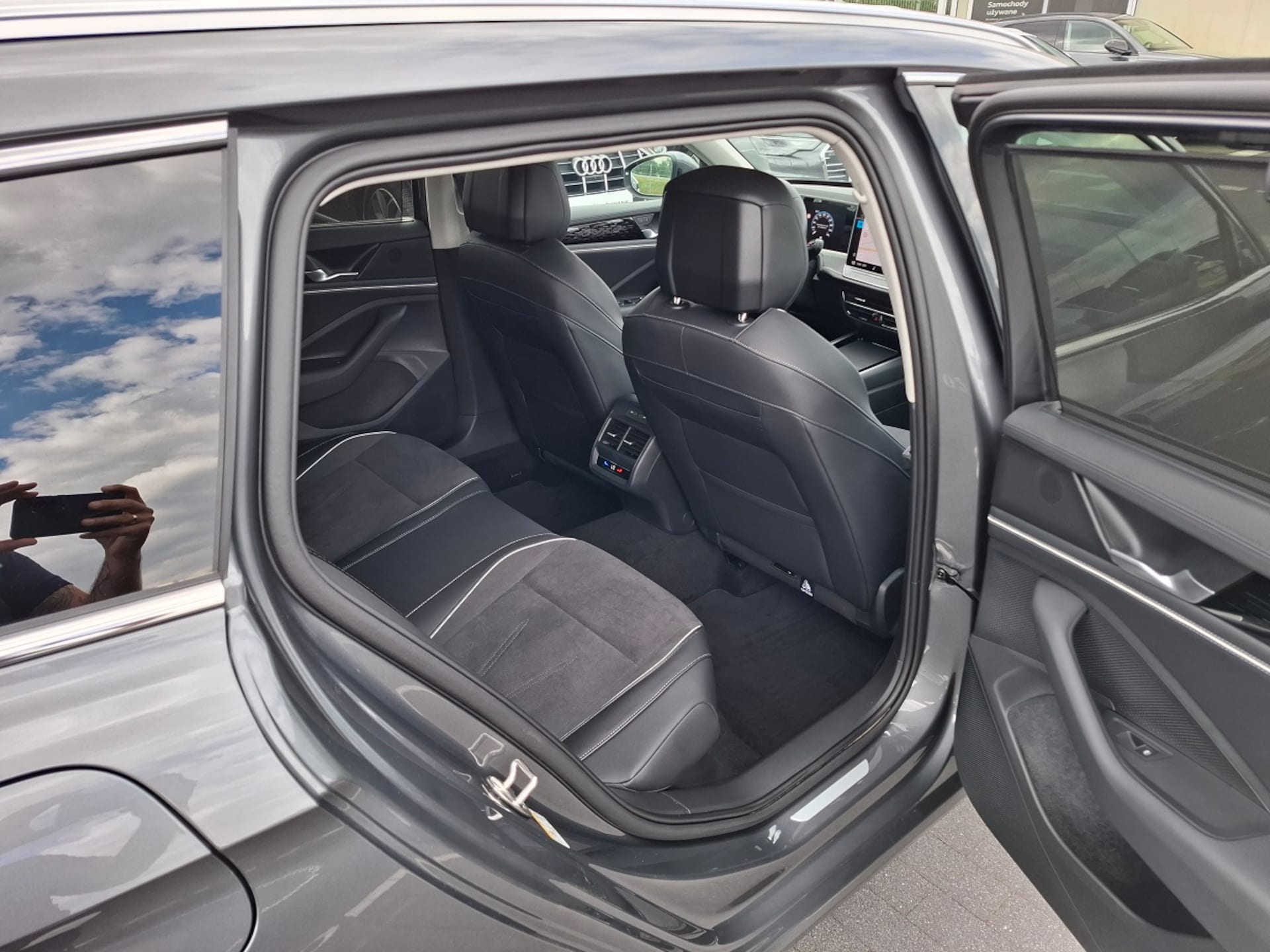 Volkswagen Passat Elegance