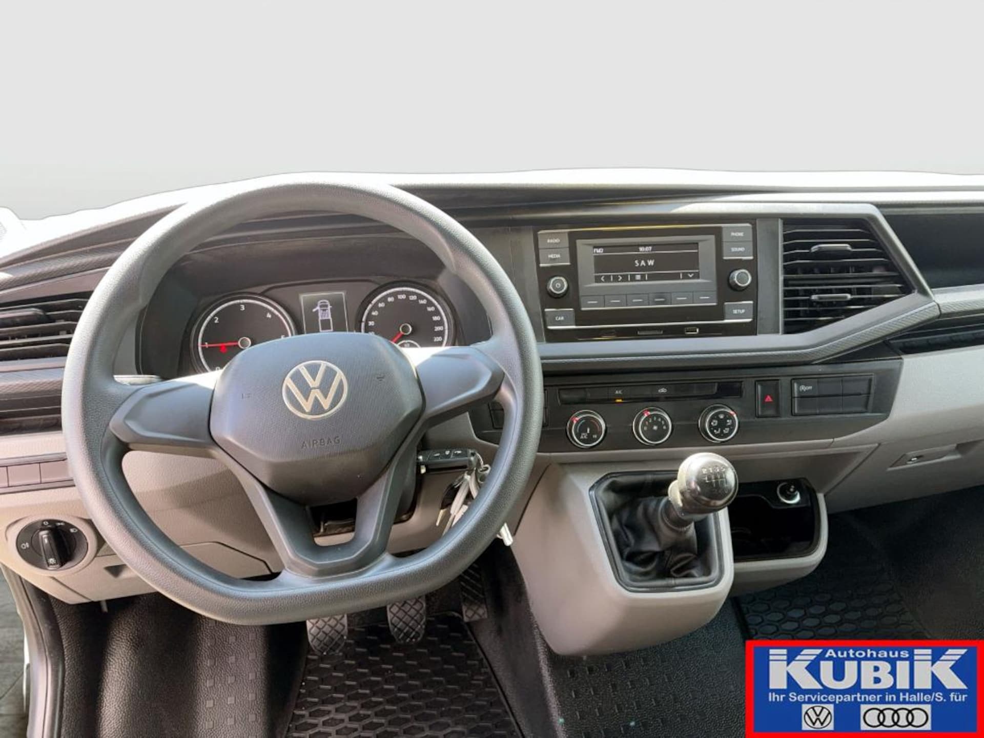 Volkswagen T6.1 Transporter Pritschenwagen Doppelkabine
