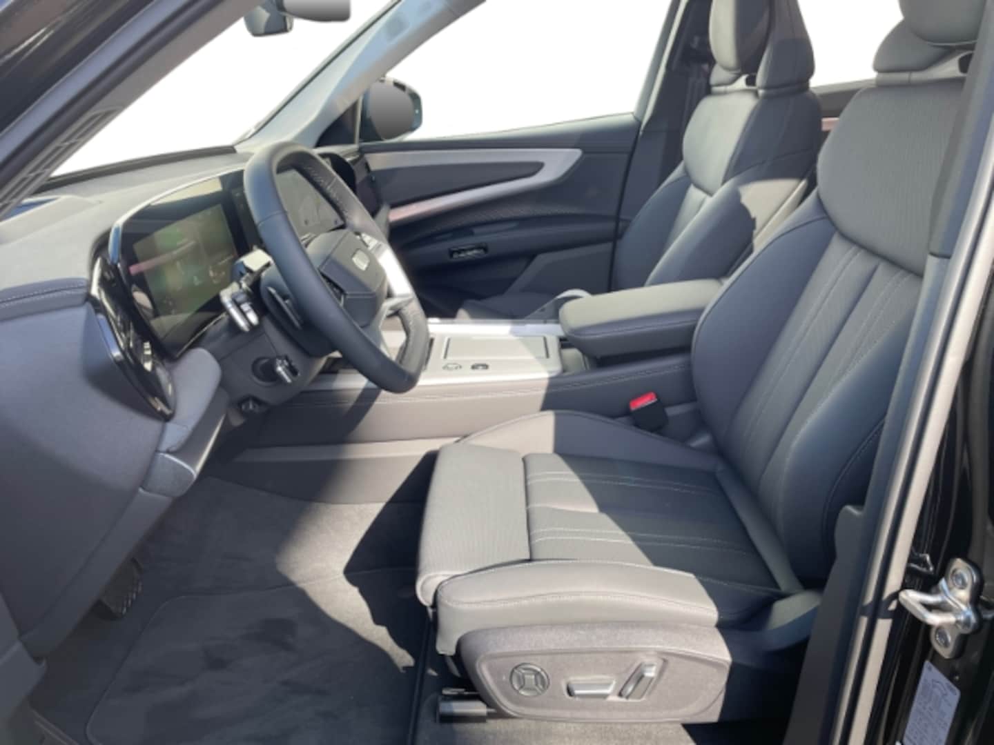 Bild über Audi Q7 SUV TDI quattro 220 kW tiptronic - für weitere Informationen kontaktieren Sie den Audi Partner