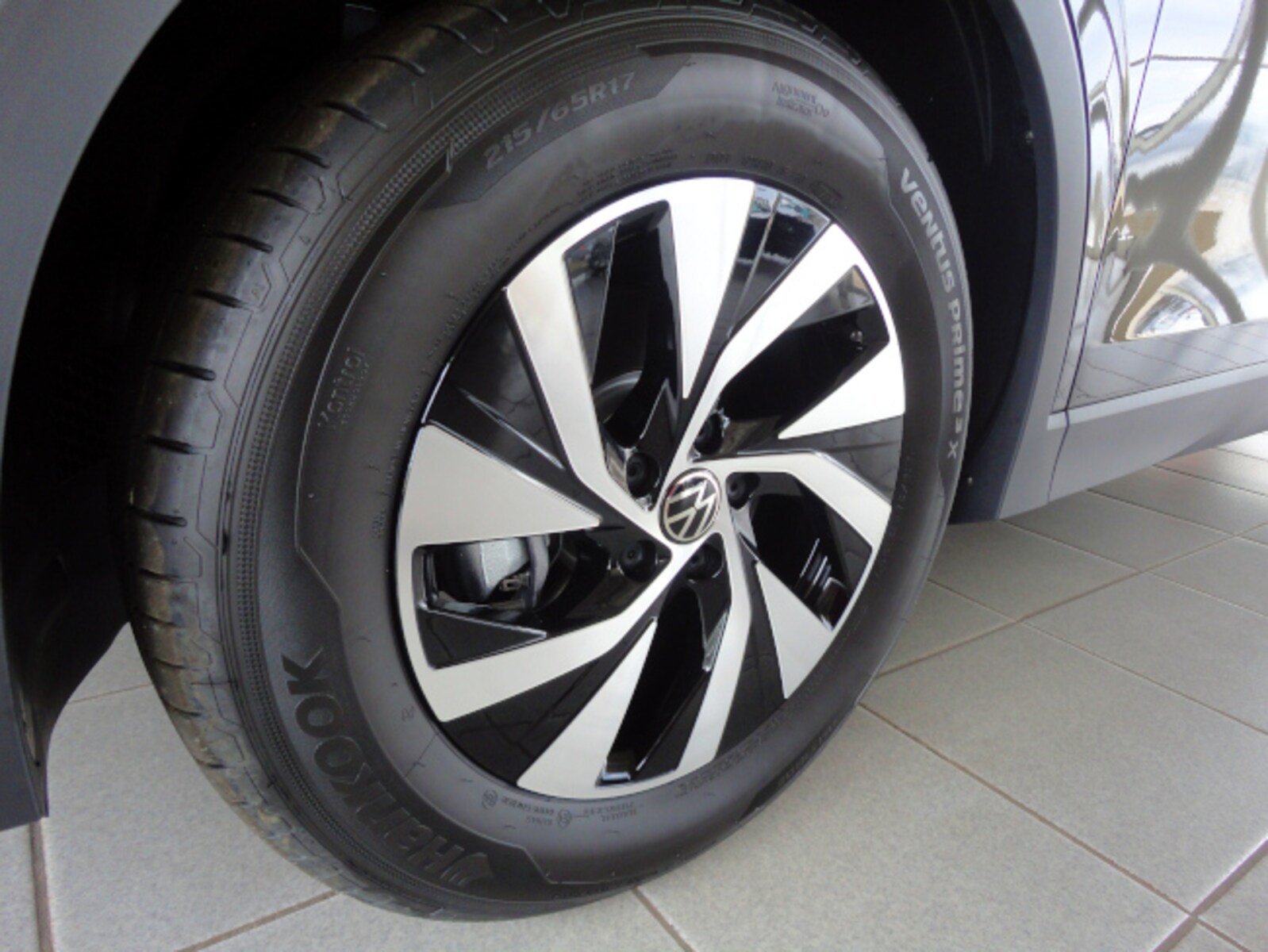 Volkswagen Tiguan – Bild 24