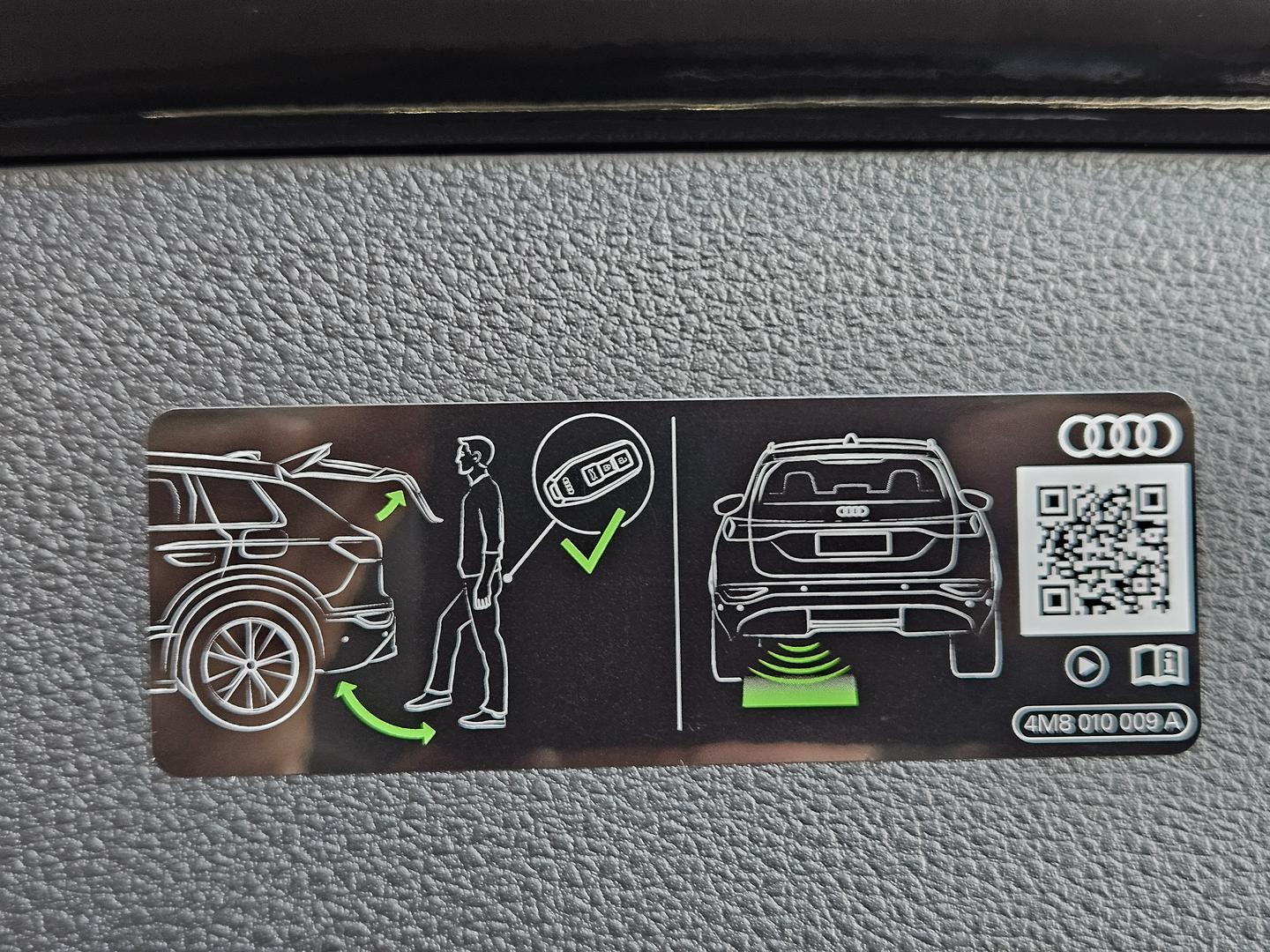 Image about Audi SQ7 SUV TFSI quattro tiptronic
