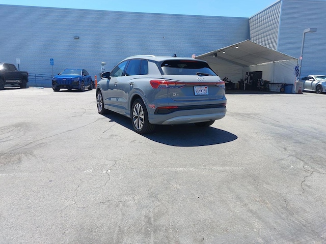 2023 Audi Q4 e-tron Premium - Photo 4