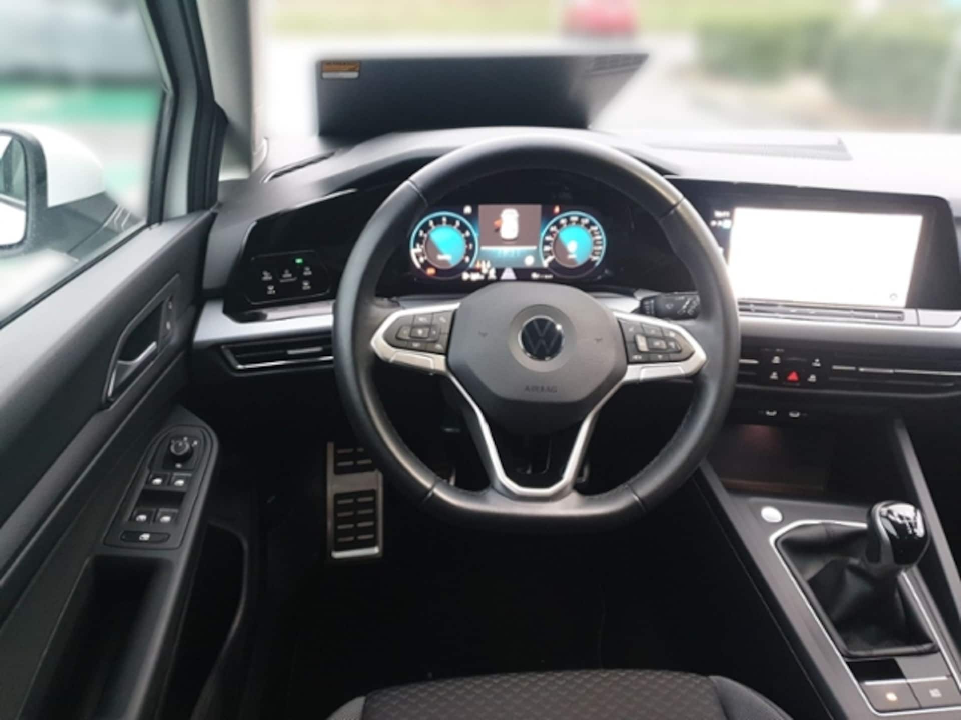 Volkswagen Golf Active