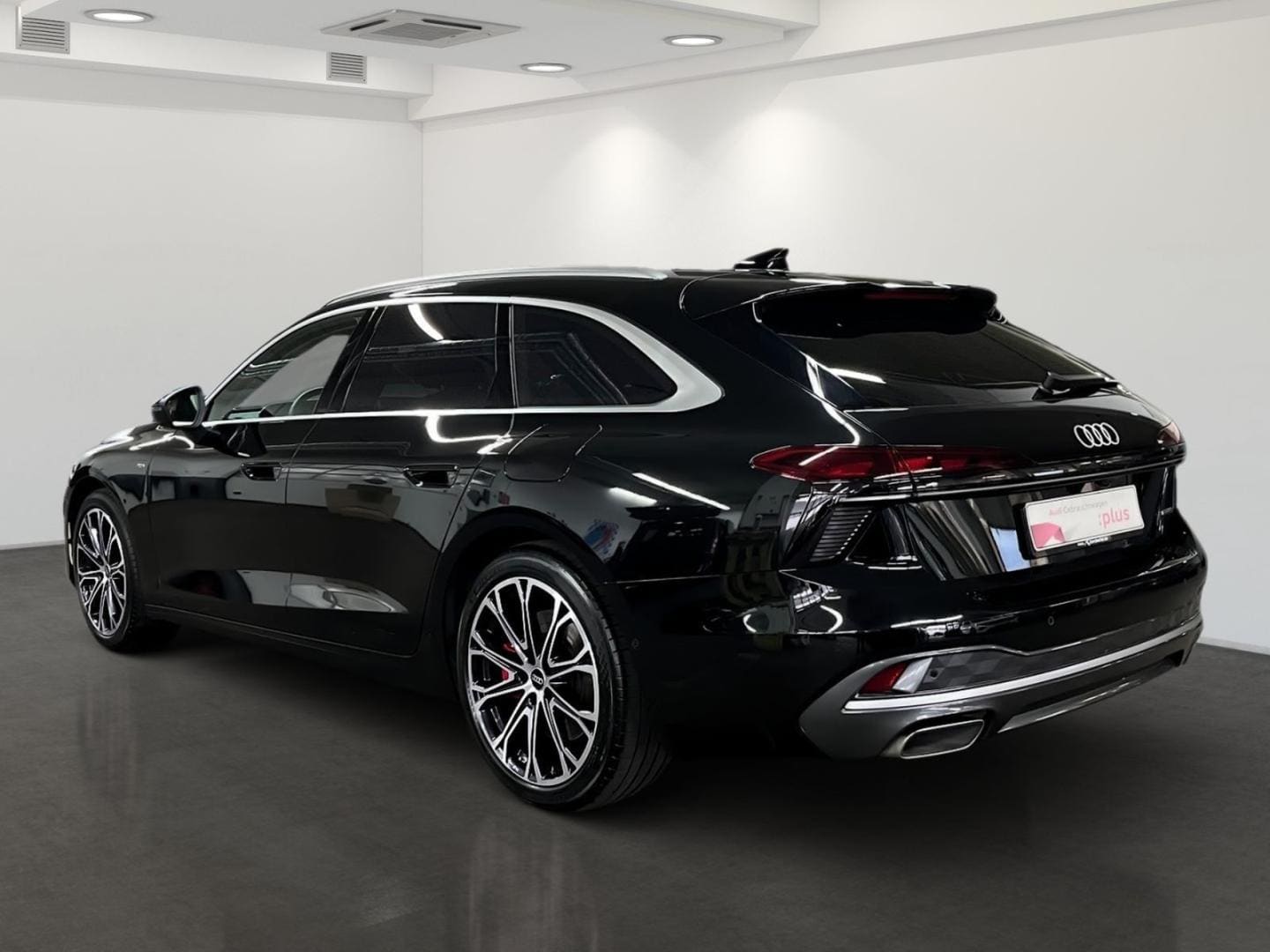 Bild über Audi A6 Avant e-hybrid e-hybrid quattro 220 kW S tronic - für weitere Informationen kontaktieren Sie den Audi Partner