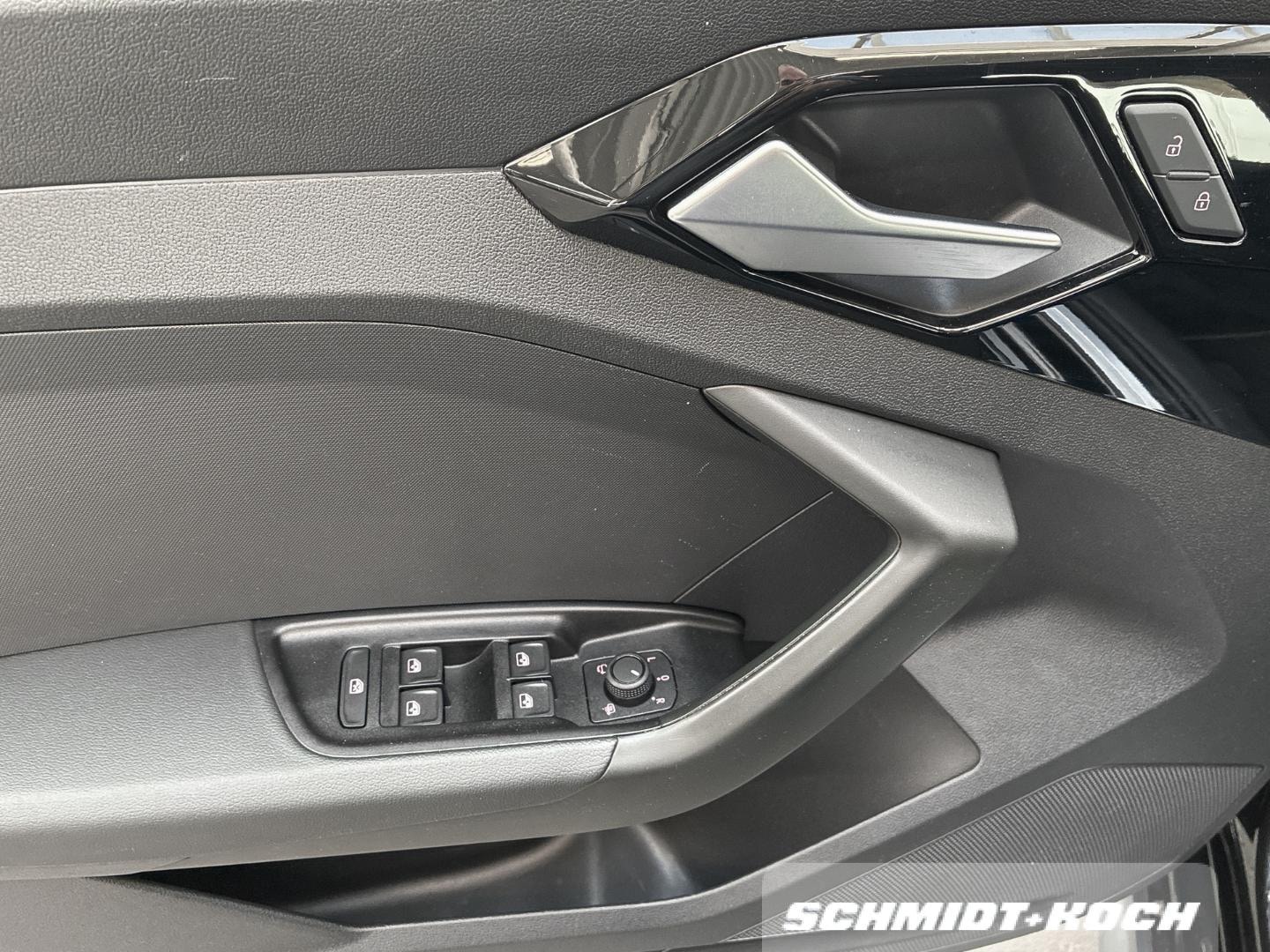 Bild über Audi A1 allstreet 35 TFSI S tronic - für weitere Informationen kontaktieren Sie den Audi Partner