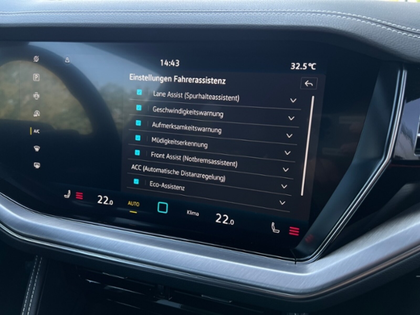 Volkswagen Touareg – Bild 18