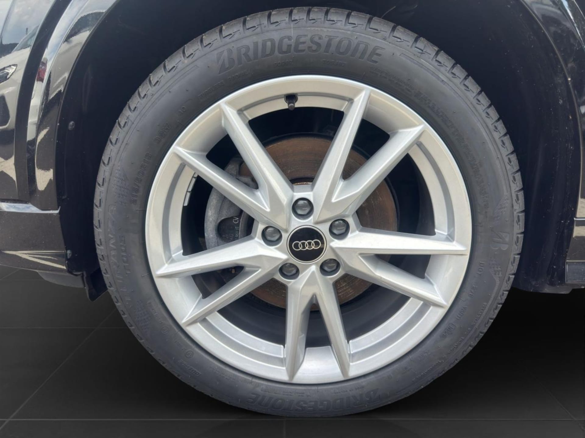 Audi Q2 S line