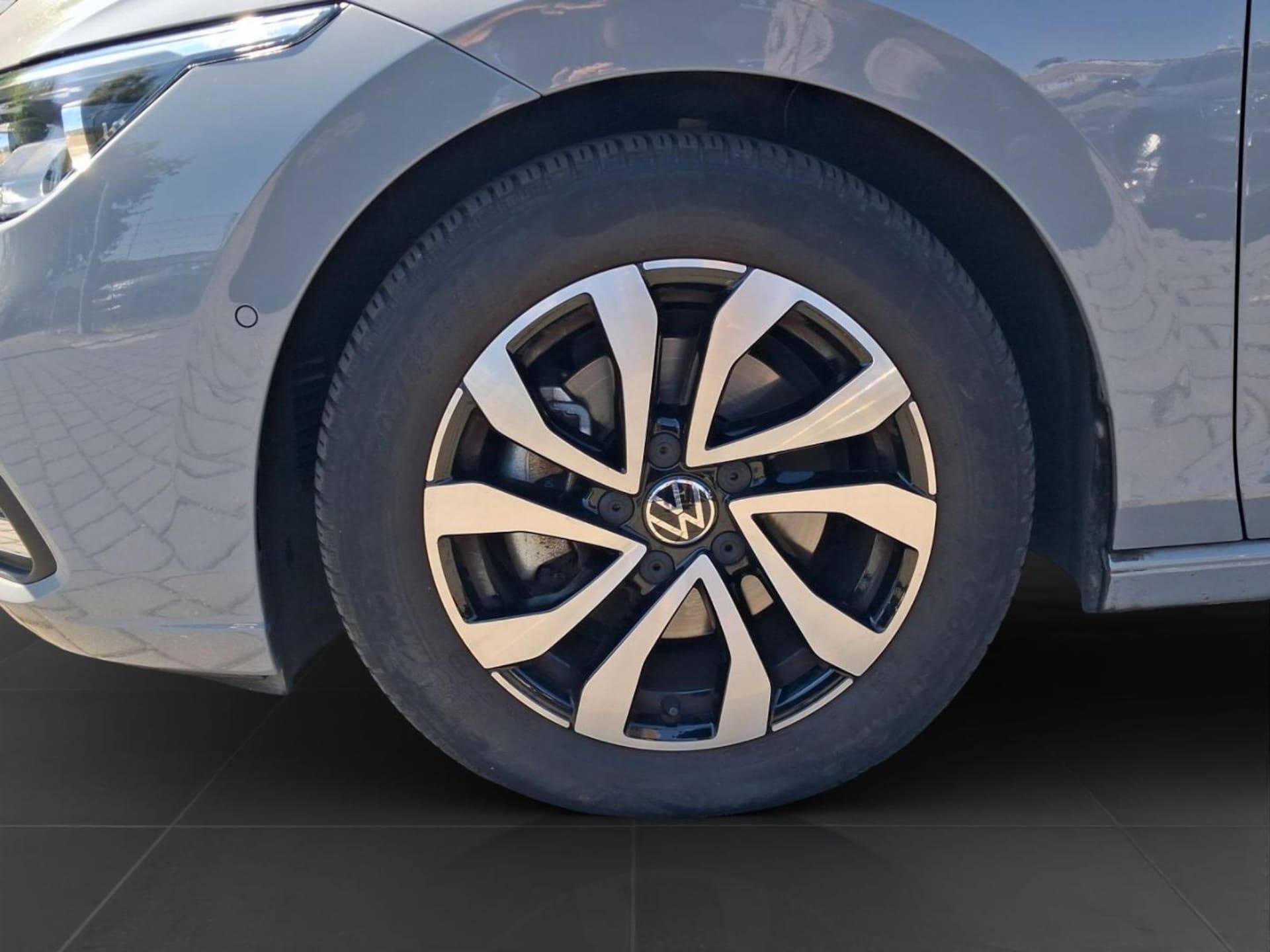 Volkswagen Golf Active
