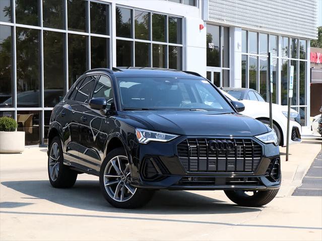 2025 AUDI Q3 - Image 2