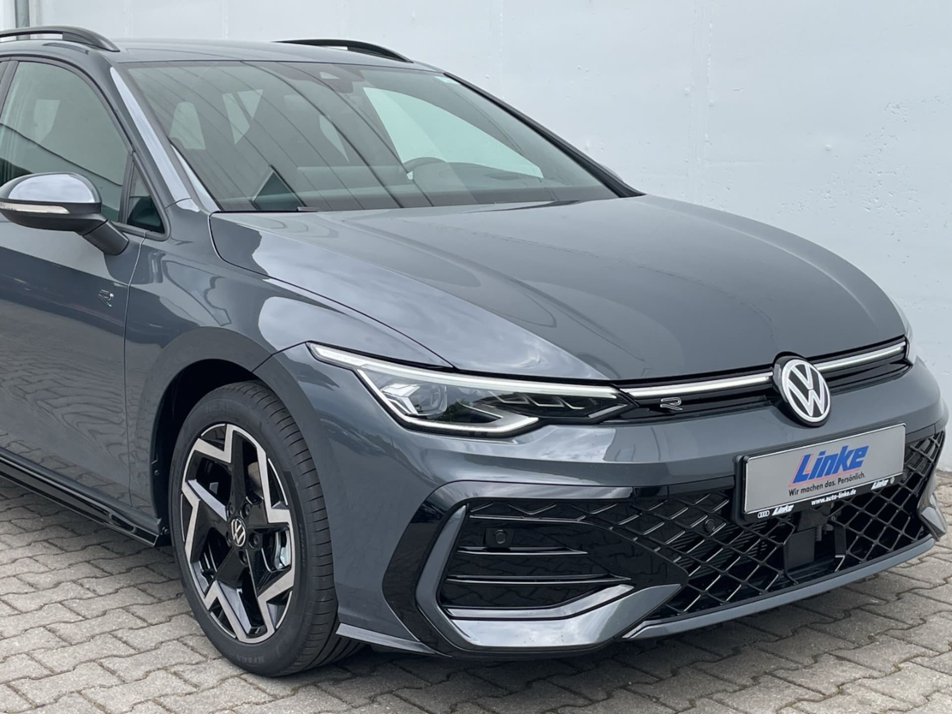 Volkswagen Golf Variant R-Line