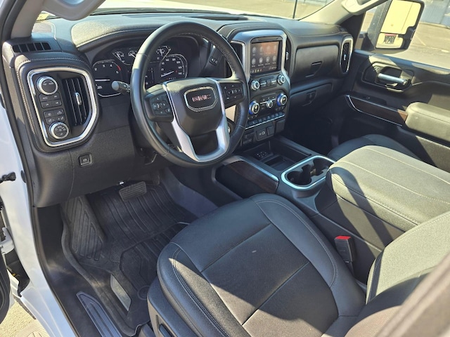 2023 GMC Sierra