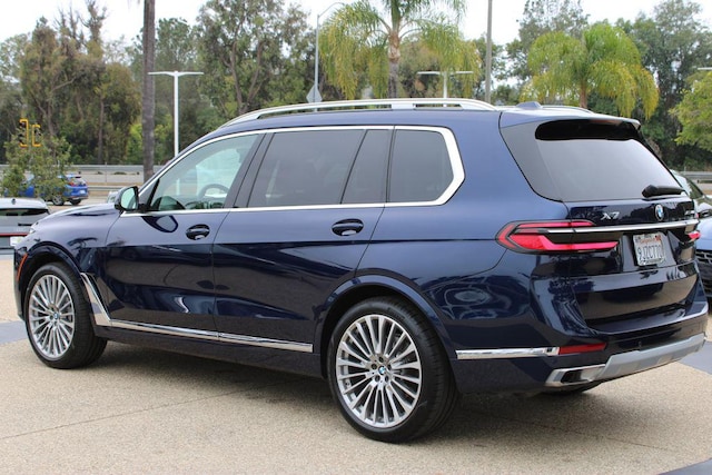 2024 BMW X7