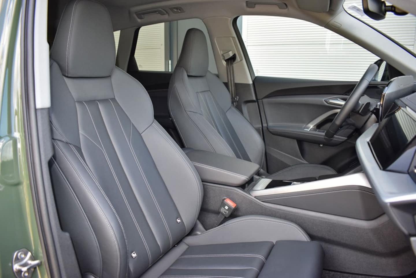 Bild über Audi Q5 SUV TDI quattro 150 kW S tronic - für weitere Informationen kontaktieren Sie den Audi Partner