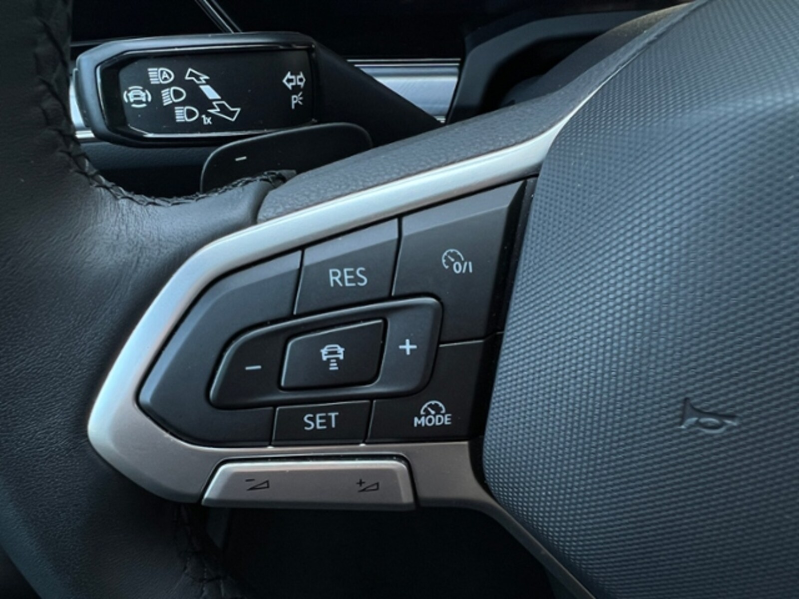 Volkswagen Touareg – Bild 22