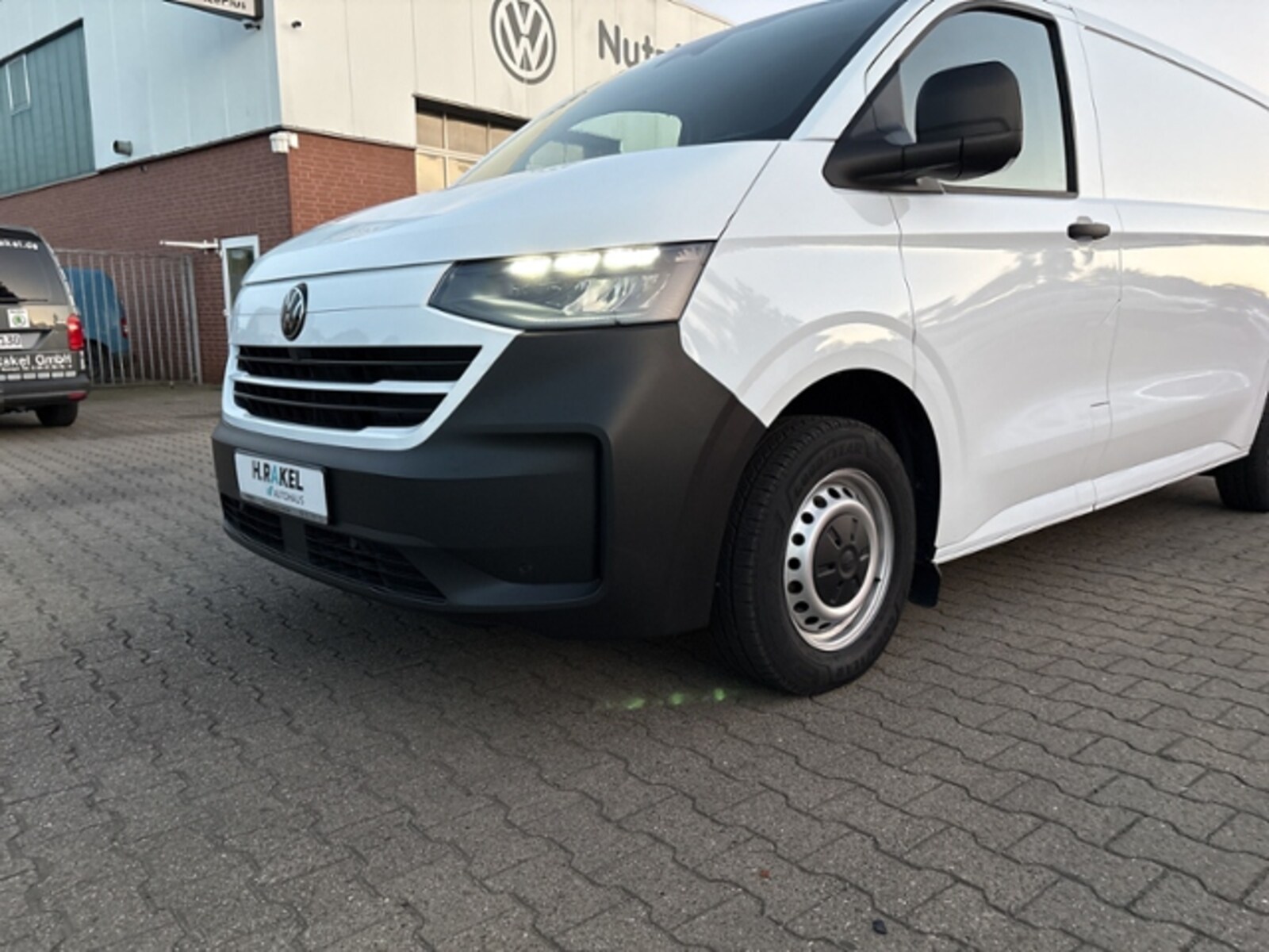 Volkswagen Transporter Kasten langer Radstand – Bild 26