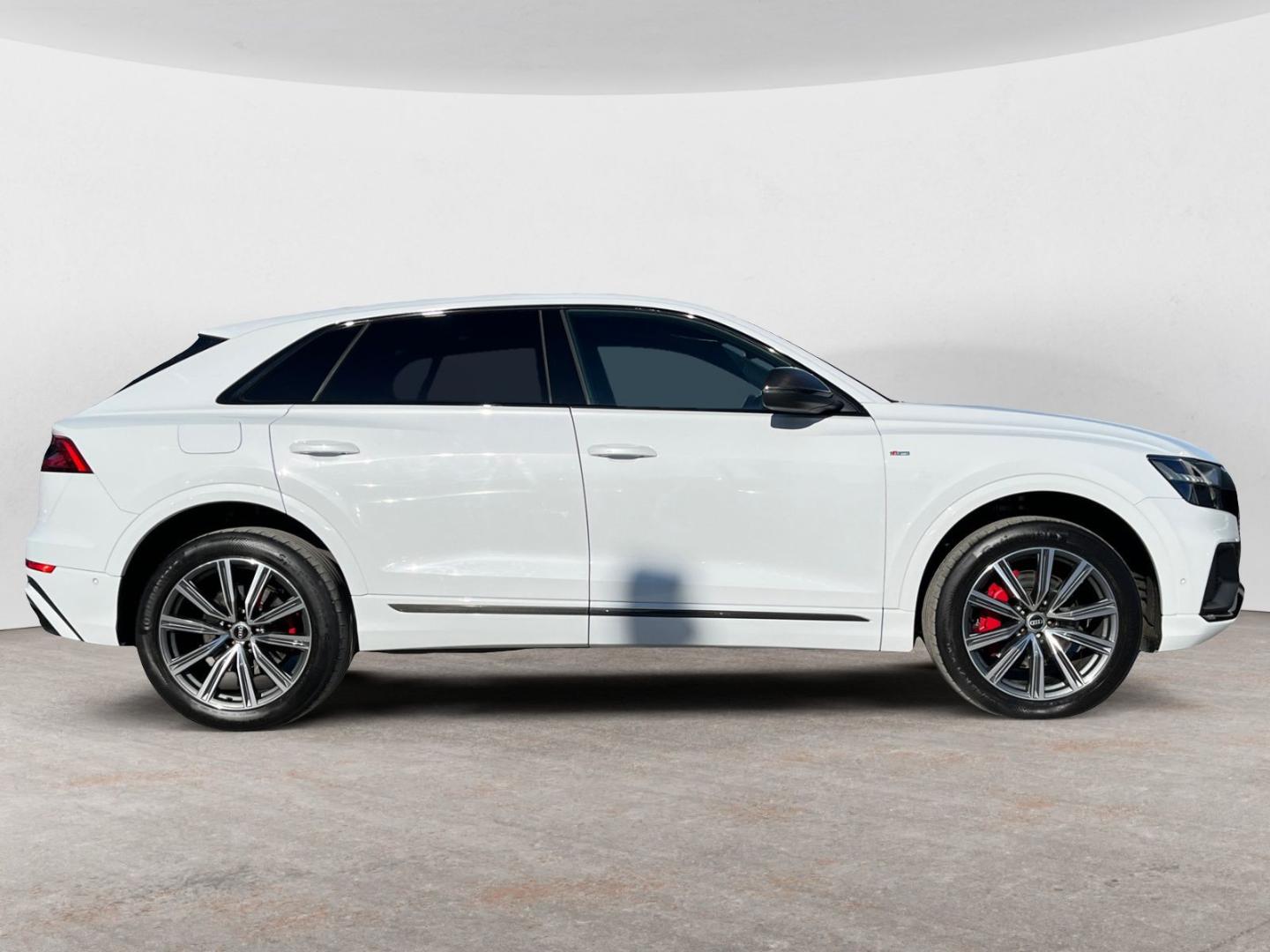Image about Audi Q8 50 TDI quattro tiptronic