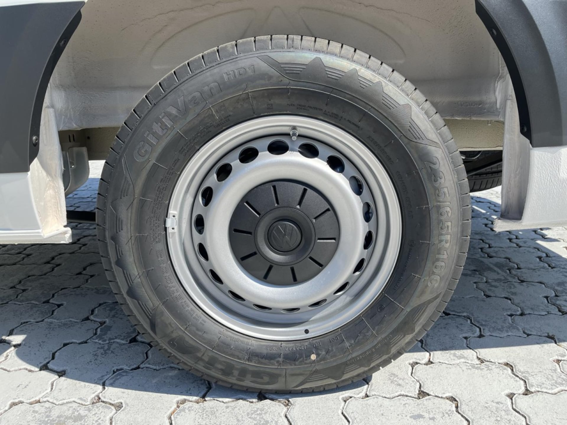 Volkswagen Crafter Kasten langer Radstand