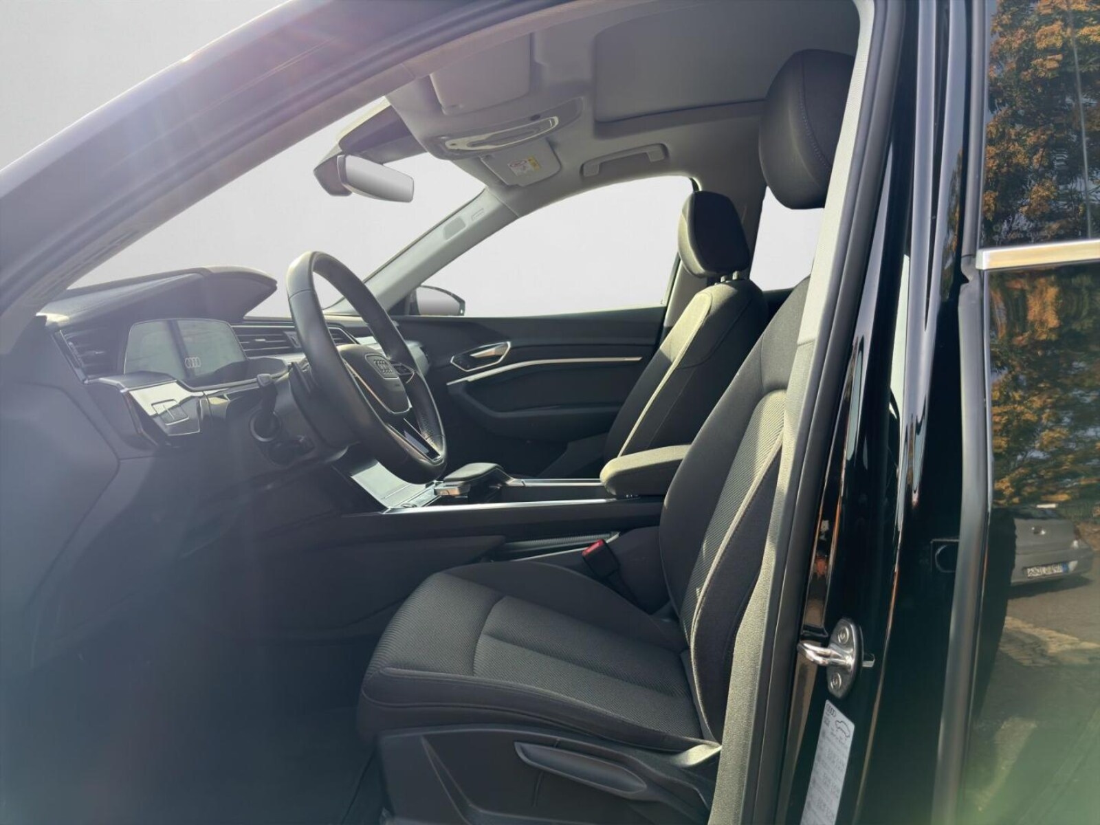 Audi Q8 Sportback e-tron – Bild 12
