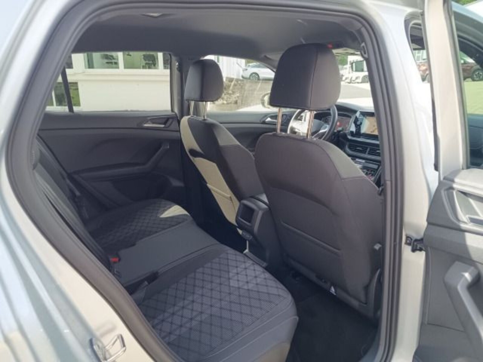 Volkswagen T-Cross – Bild 16