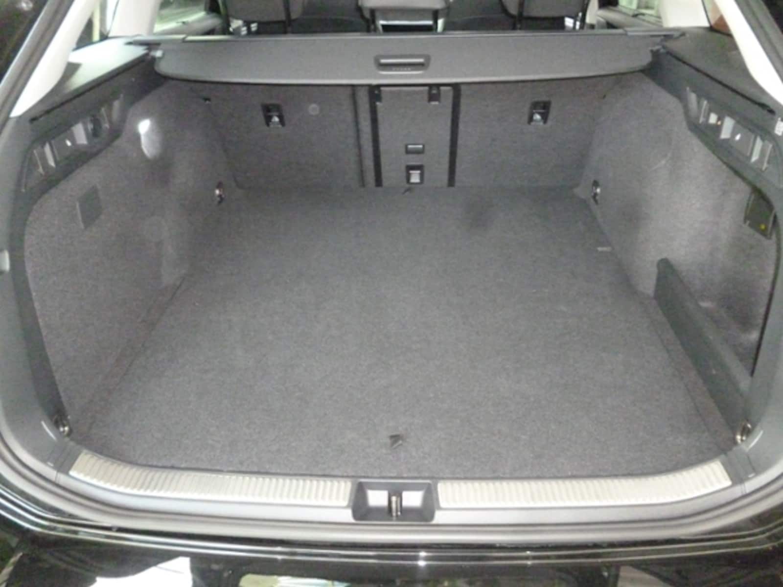 Volkswagen Passat – Bild 12