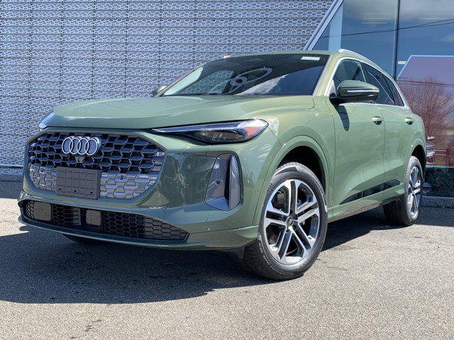 2025 Audi Q5 40 Premium Plus's photo