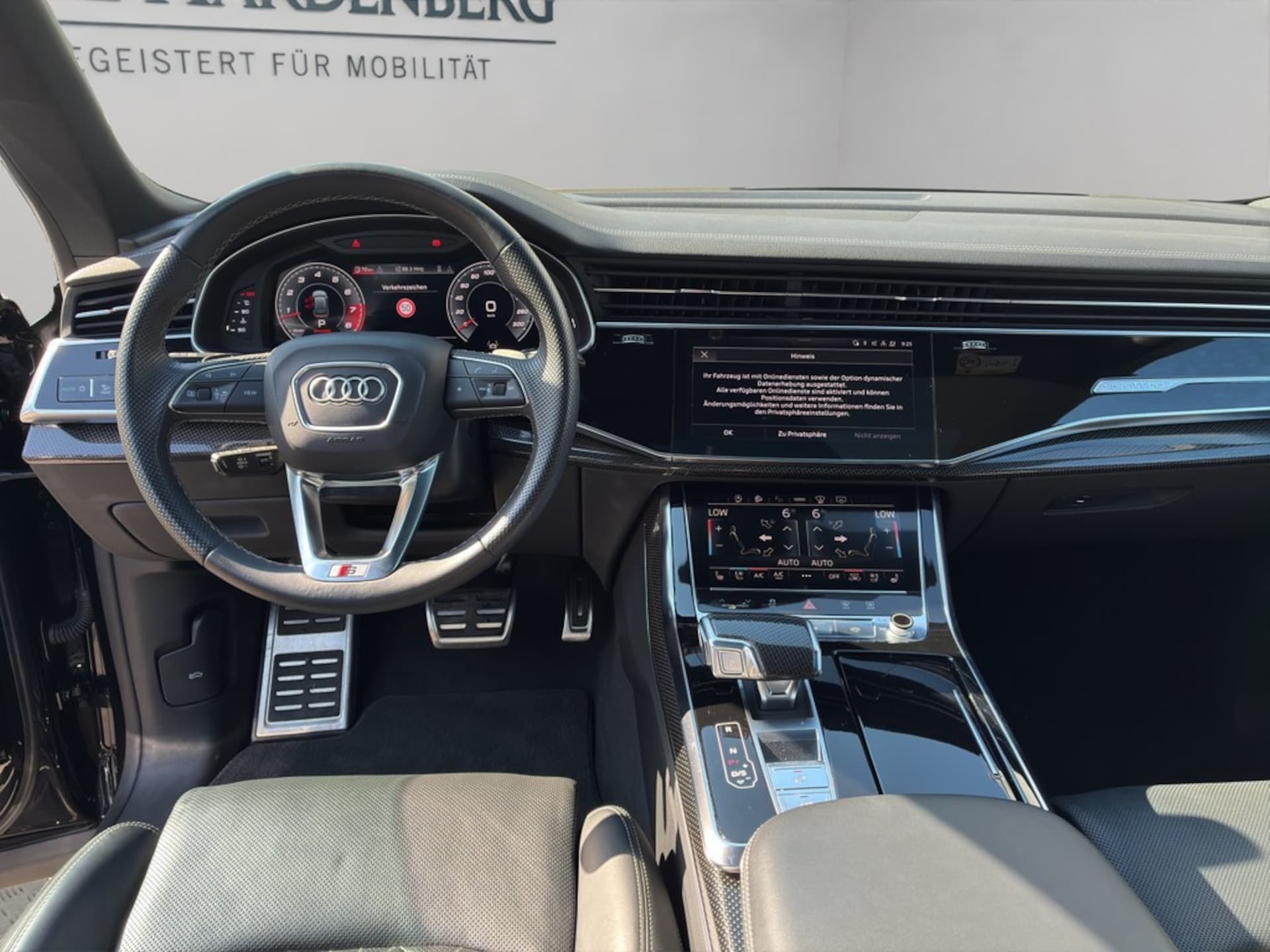 Audi SQ8 SUV