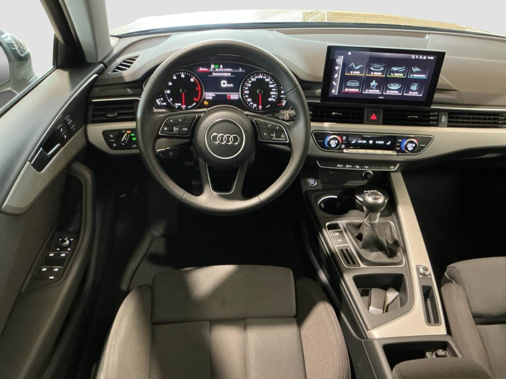 Audi A4 Limousine Advanced