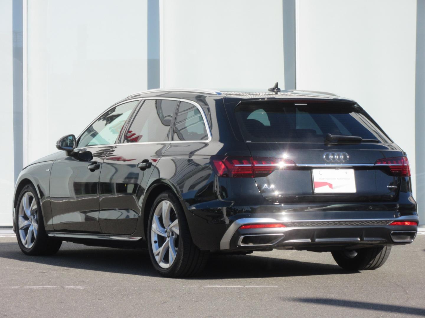 Audi A4 Avant 40 TDI quattro S line for more details contact your dealer