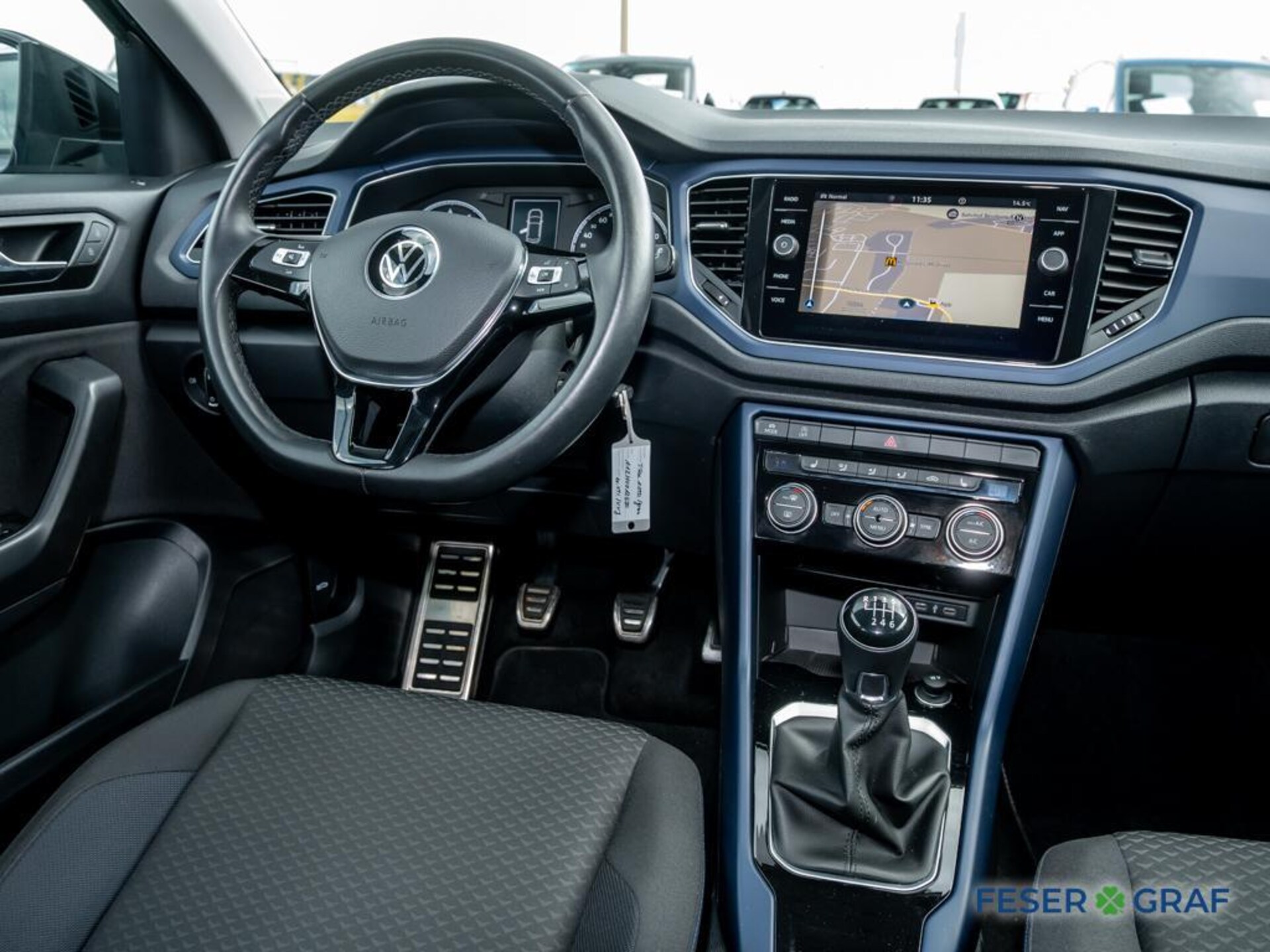 Volkswagen T-Roc United