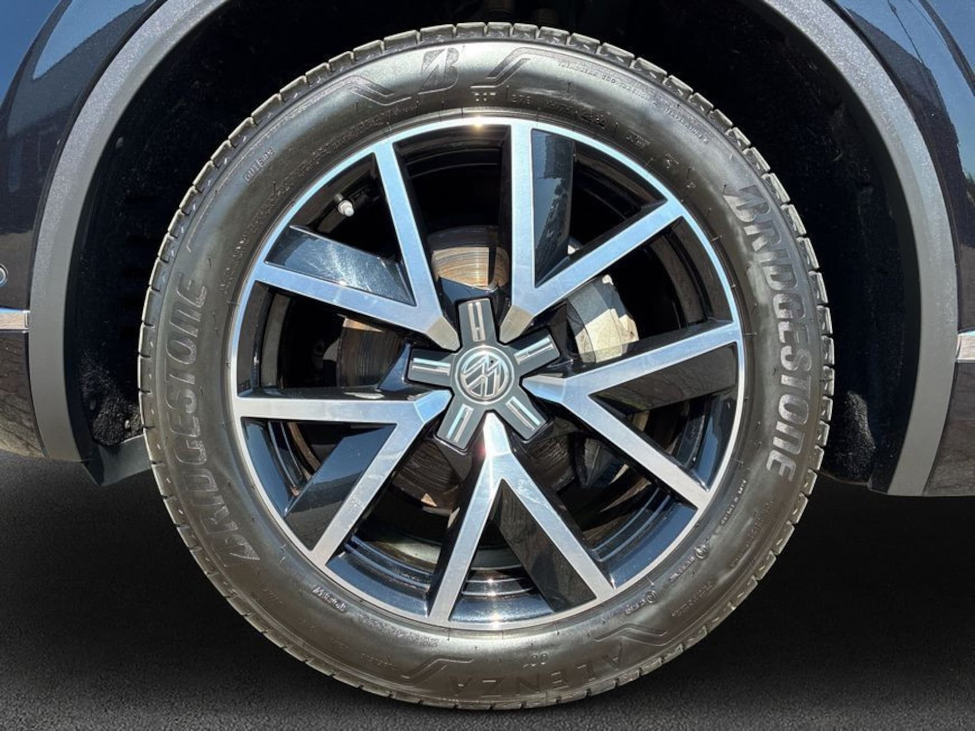 Volkswagen Touareg Basis-Modell