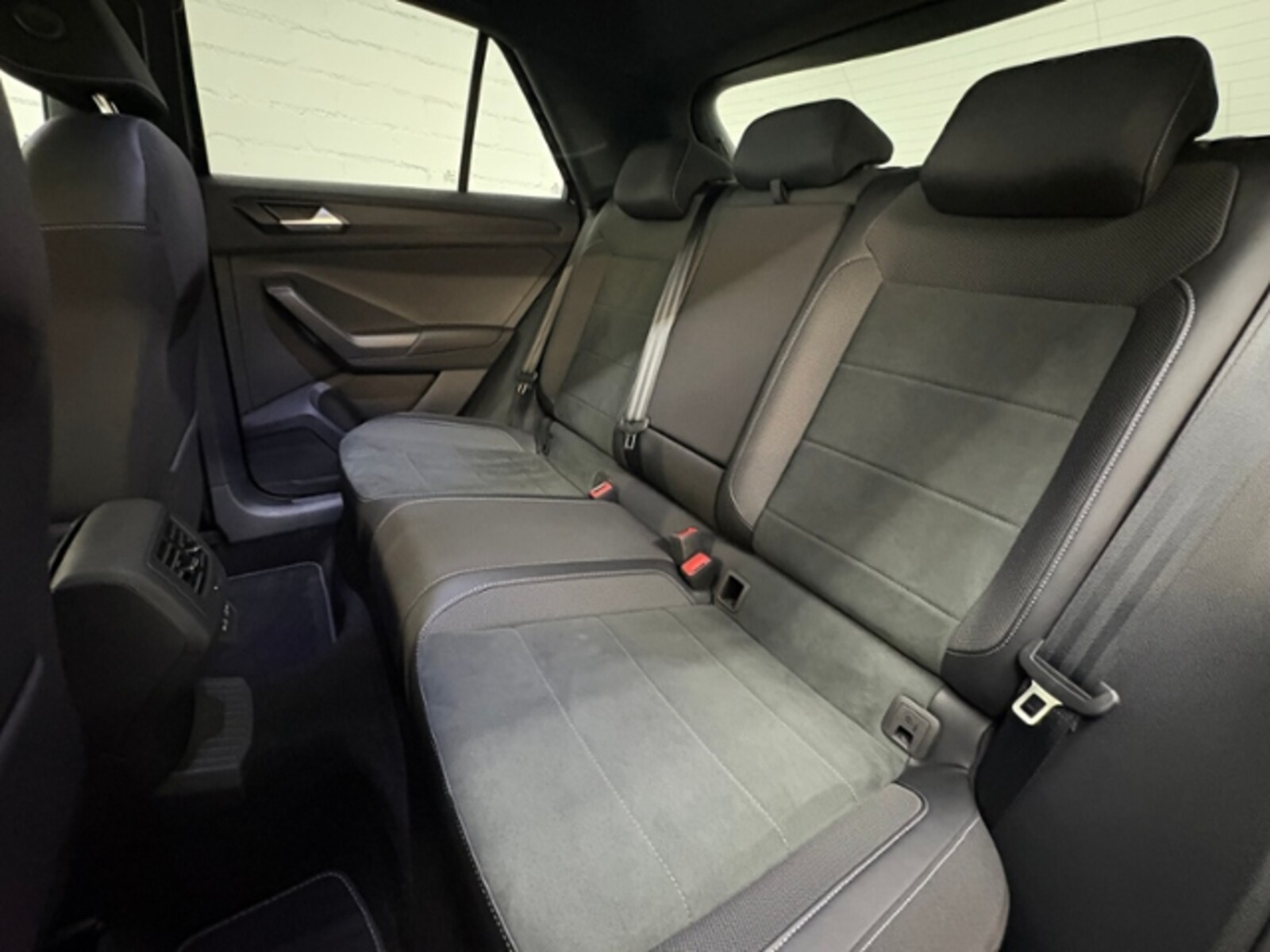 Volkswagen T-Roc – Bild 9